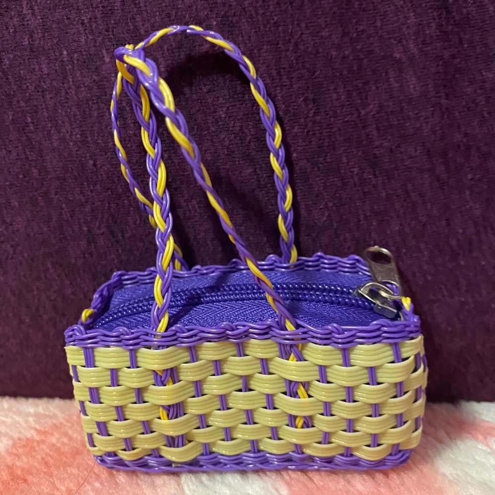Mini woven bag